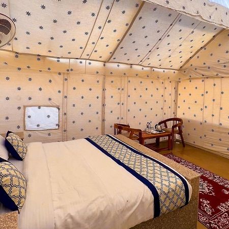 Ozaki Desert Camp & Resort Джайсалмер Экстерьер фото