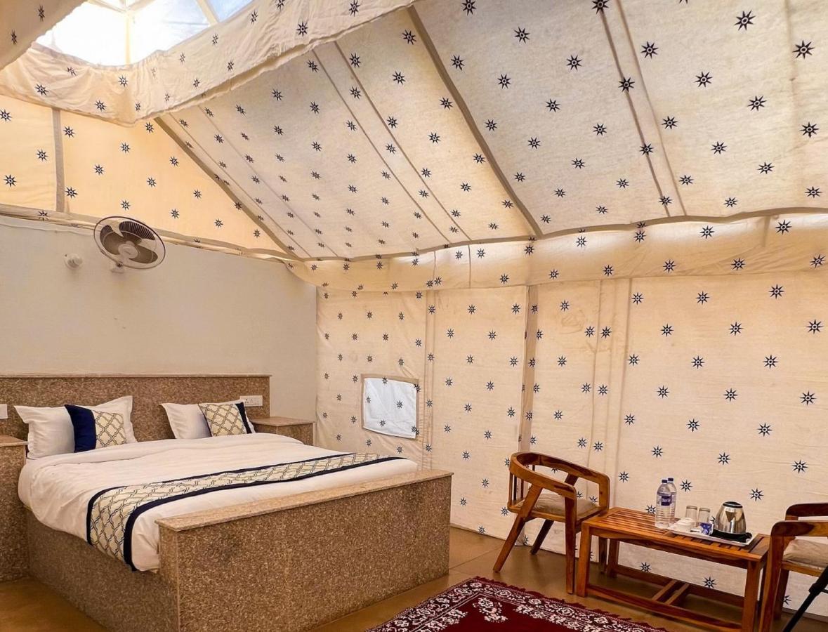Ozaki Desert Camp & Resort Джайсалмер Экстерьер фото