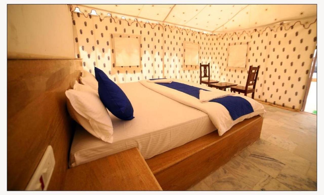Ozaki Desert Camp & Resort Джайсалмер Экстерьер фото